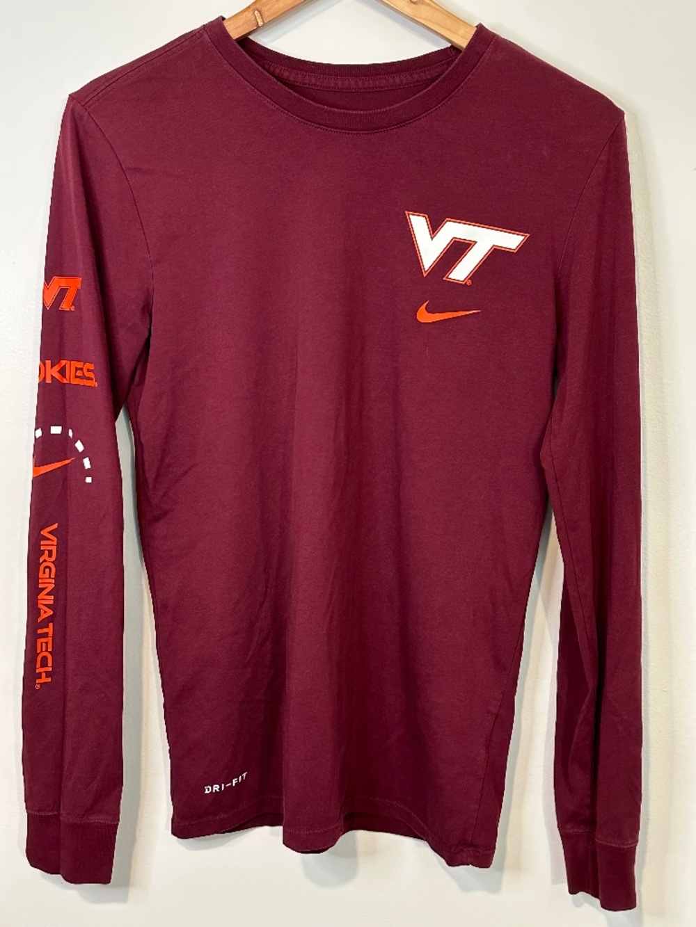 Virginia Tech Nike Long Sleeve Tee The Nike Tee Size: Small